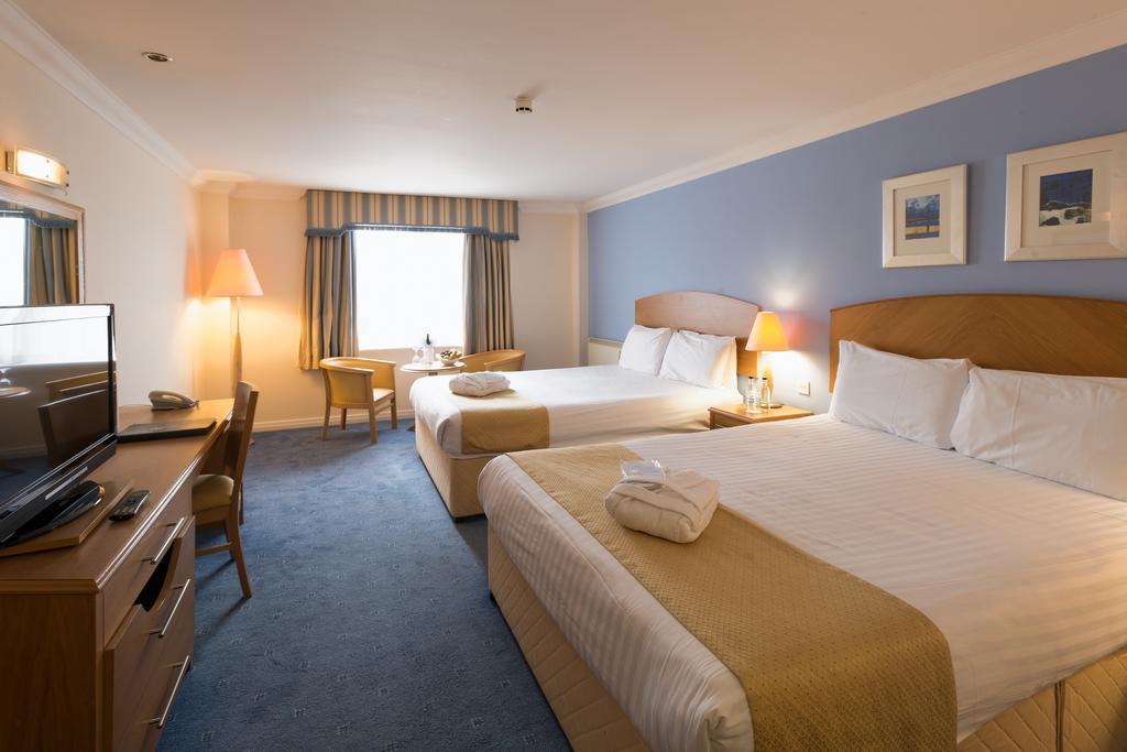 The Telford Whitehouse Hotel Eksteriør bilde